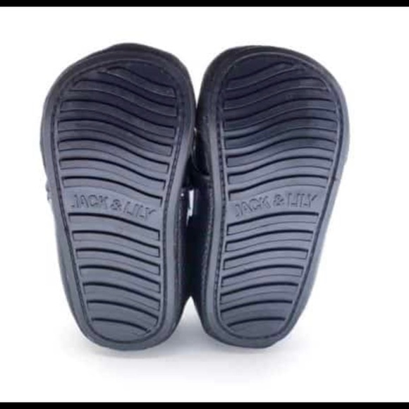 Football designed baby shoes - Picture 4 of 6